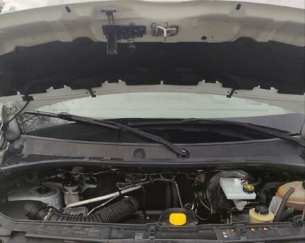 Білий Рено Мастєр, об'ємом двигуна 2.3 л та пробігом 300 тис. км за 14950 $, фото 51 на Automoto.ua