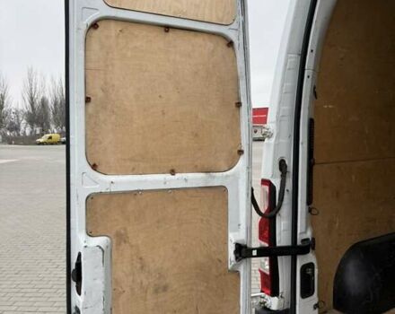 Белый Рено Мастер, объемом двигателя 2.3 л и пробегом 400 тыс. км за 12500 $, фото 13 на Automoto.ua