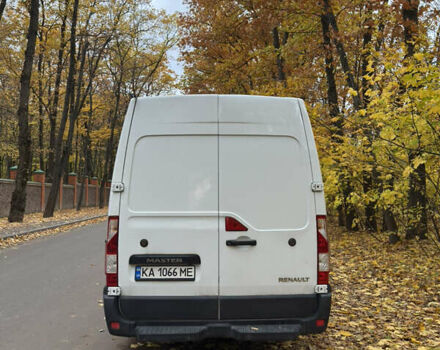 Белый Рено Мастер, объемом двигателя 2.3 л и пробегом 277 тыс. км за 15500 $, фото 4 на Automoto.ua