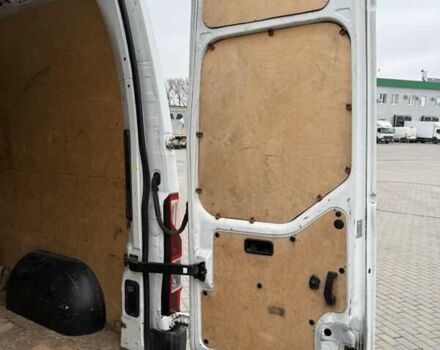 Белый Рено Мастер, объемом двигателя 2.3 л и пробегом 400 тыс. км за 12500 $, фото 14 на Automoto.ua