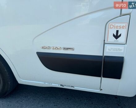 Белый Рено Мастер, объемом двигателя 0 л и пробегом 5 тыс. км за 14000 $, фото 14 на Automoto.ua