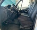 Белый Рено Мастер, объемом двигателя 2.3 л и пробегом 487 тыс. км за 12999 $, фото 1 на Automoto.ua