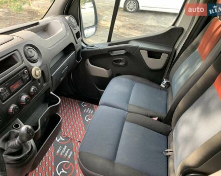 Белый Рено Мастер, объемом двигателя 2.3 л и пробегом 454 тыс. км за 10900 $, фото 17 на Automoto.ua