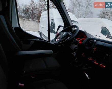 Белый Рено Мастер, объемом двигателя 2.3 л и пробегом 238 тыс. км за 13900 $, фото 27 на Automoto.ua