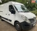 Белый Рено Мастер, объемом двигателя 2.3 л и пробегом 289 тыс. км за 12300 $, фото 1 на Automoto.ua