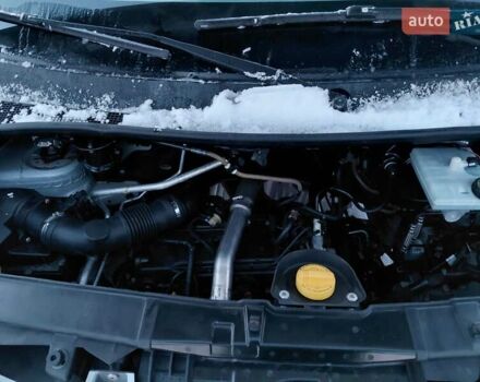 Белый Рено Мастер, объемом двигателя 2.3 л и пробегом 238 тыс. км за 13900 $, фото 4 на Automoto.ua