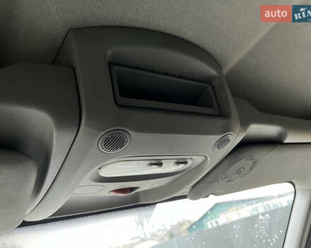 Белый Рено Мастер, объемом двигателя 2.3 л и пробегом 218 тыс. км за 14500 $, фото 3 на Automoto.ua