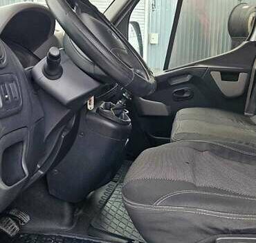 Білий Рено Мастєр, об'ємом двигуна 2.3 л та пробігом 340 тис. км за 15000 $, фото 8 на Automoto.ua