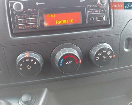 Белый Рено Мастер, объемом двигателя 2.3 л и пробегом 252 тыс. км за 12900 $, фото 25 на Automoto.ua