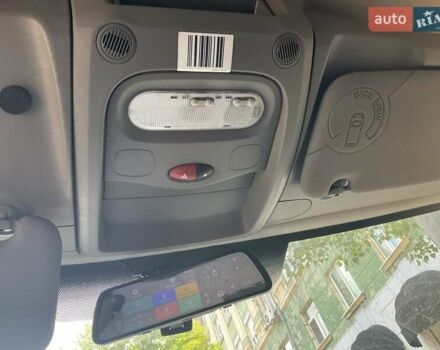 Белый Рено Мастер, объемом двигателя 2.3 л и пробегом 289 тыс. км за 12300 $, фото 16 на Automoto.ua