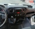 Белый Рено Мастер, объемом двигателя 2.5 л и пробегом 341 тыс. км за 12500 $, фото 6 на Automoto.ua