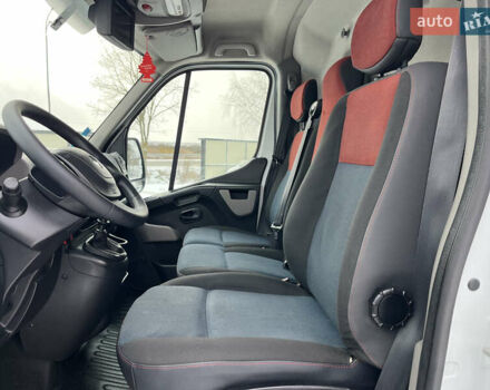 Білий Рено Мастєр, об'ємом двигуна 2.3 л та пробігом 270 тис. км за 14500 $, фото 18 на Automoto.ua