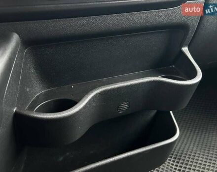 Белый Рено Мастер, объемом двигателя 2.3 л и пробегом 387 тыс. км за 13990 $, фото 26 на Automoto.ua