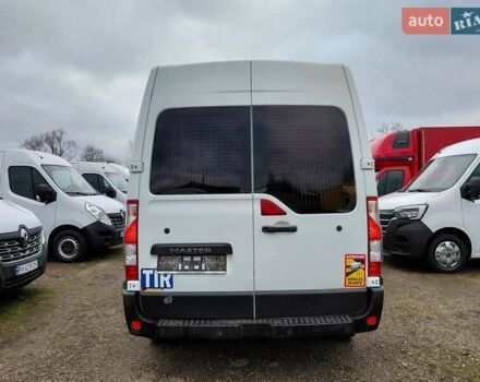 Белый Рено Мастер, объемом двигателя 2.3 л и пробегом 252 тыс. км за 12900 $, фото 36 на Automoto.ua