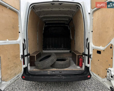 Білий Рено Мастєр, об'ємом двигуна 2.3 л та пробігом 238 тис. км за 11500 $, фото 20 на Automoto.ua