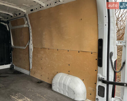 Белый Рено Мастер, объемом двигателя 2.3 л и пробегом 218 тыс. км за 14500 $, фото 21 на Automoto.ua