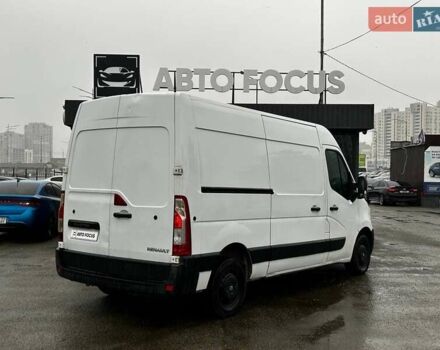 Белый Рено Мастер, объемом двигателя 2.3 л и пробегом 387 тыс. км за 13990 $, фото 3 на Automoto.ua