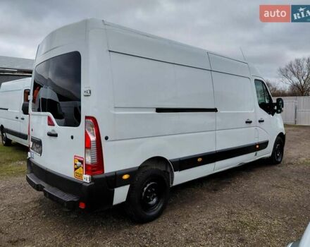 Белый Рено Мастер, объемом двигателя 2.3 л и пробегом 252 тыс. км за 12900 $, фото 1 на Automoto.ua