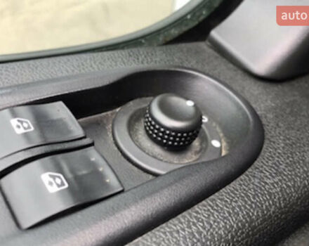 Білий Рено Мастєр, об'ємом двигуна 2.3 л та пробігом 455 тис. км за 14999 $, фото 16 на Automoto.ua