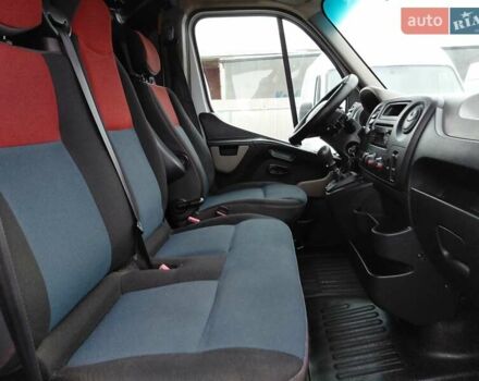 Белый Рено Мастер, объемом двигателя 2.3 л и пробегом 252 тыс. км за 12900 $, фото 18 на Automoto.ua