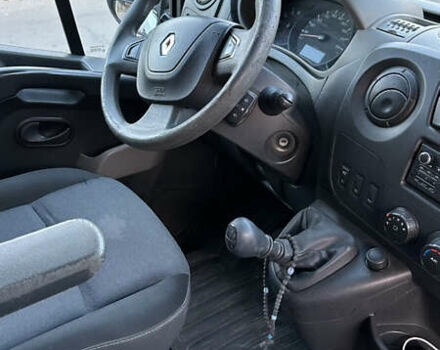 Рено Мастер 2016 в Владимир-Волынский на Automoto.ua Белый Рено Мастер, объемом двигателя 2.3 л и пробегом 385 тыс. км за 13500 $, фото 7 на Automoto.ua