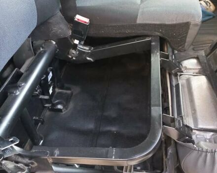 Белый Рено Мастер, объемом двигателя 2.3 л и пробегом 305 тыс. км за 14000 $, фото 18 на Automoto.ua