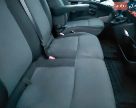 Белый Рено Мастер, объемом двигателя 2.3 л и пробегом 238 тыс. км за 13900 $, фото 26 на Automoto.ua