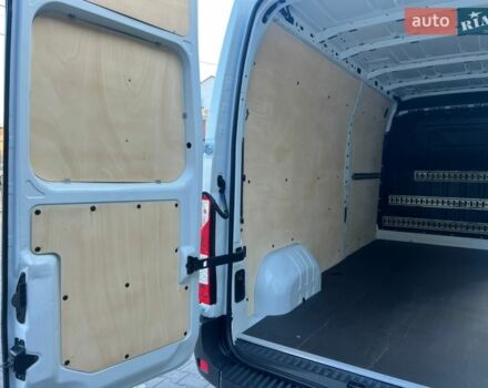 Белый Рено Мастер, объемом двигателя 2.3 л и пробегом 225 тыс. км за 16500 $, фото 14 на Automoto.ua