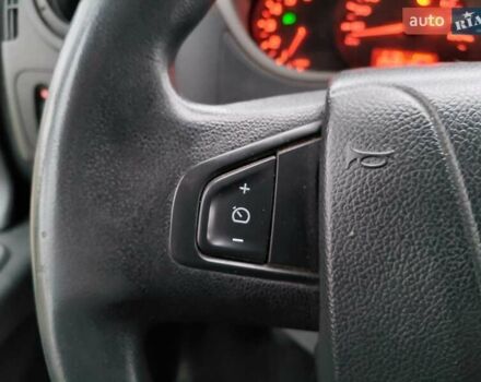 Белый Рено Мастер, объемом двигателя 2.3 л и пробегом 256 тыс. км за 12900 $, фото 18 на Automoto.ua