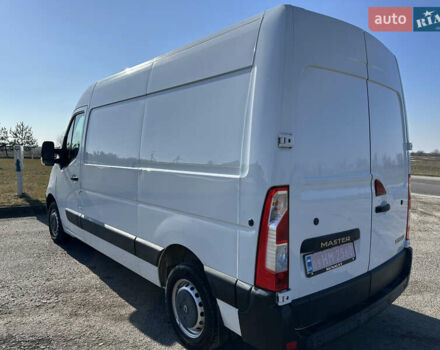 Белый Рено Мастер, объемом двигателя 2.3 л и пробегом 242 тыс. км за 15600 $, фото 5 на Automoto.ua