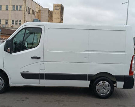 Белый Рено Мастер, объемом двигателя 2.3 л и пробегом 162 тыс. км за 12000 $, фото 1 на Automoto.ua