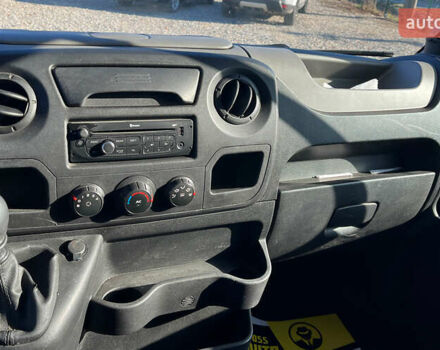 Білий Рено Мастєр, об'ємом двигуна 2.3 л та пробігом 302 тис. км за 14500 $, фото 12 на Automoto.ua