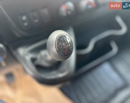 Білий Рено Мастєр, об'ємом двигуна 2.3 л та пробігом 187 тис. км за 16900 $, фото 27 на Automoto.ua