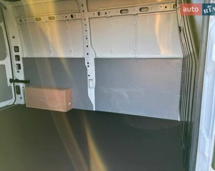 Белый Рено Мастер, объемом двигателя 2.3 л и пробегом 293 тыс. км за 14800 $, фото 14 на Automoto.ua