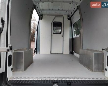 Білий Рено Мастєр, об'ємом двигуна 2.3 л та пробігом 212 тис. км за 14350 $, фото 16 на Automoto.ua