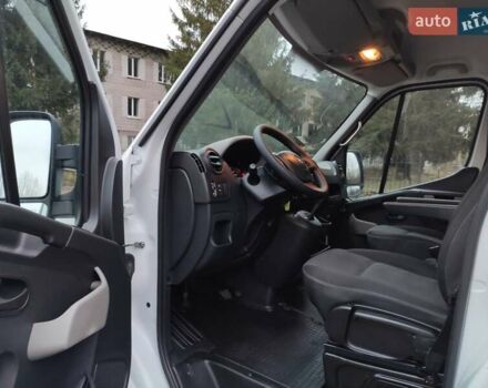 Білий Рено Мастєр, об'ємом двигуна 2.3 л та пробігом 212 тис. км за 14350 $, фото 26 на Automoto.ua