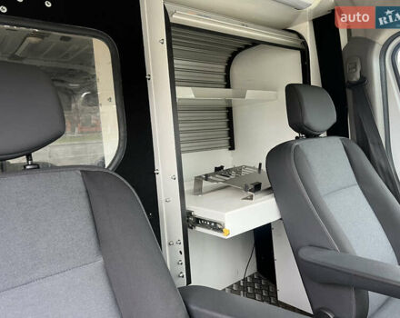 Белый Рено Мастер, объемом двигателя 2.3 л и пробегом 126 тыс. км за 17000 $, фото 10 на Automoto.ua