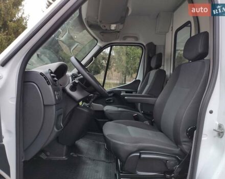 Білий Рено Мастєр, об'ємом двигуна 2.3 л та пробігом 212 тис. км за 14350 $, фото 29 на Automoto.ua