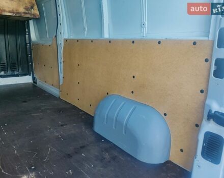 Білий Рено Мастєр, об'ємом двигуна 2.3 л та пробігом 447 тис. км за 15800 $, фото 8 на Automoto.ua