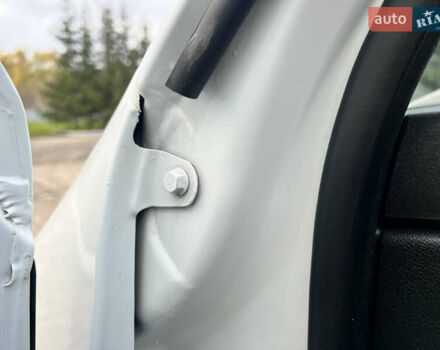 Рено Мастер 2017 в Бердичеве на Automoto.ua Белый Рено Мастер, объемом двигателя 2.3 л и пробегом 210 тыс. км за 16900 $, фото 21 на Automoto.ua