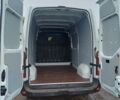 Белый Рено Мастер, объемом двигателя 2.3 л и пробегом 240 тыс. км за 17200 $, фото 1 на Automoto.ua