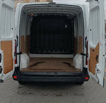 Белый Рено Мастер, объемом двигателя 2.3 л и пробегом 162 тыс. км за 12000 $, фото 8 на Automoto.ua