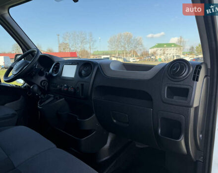 Білий Рено Мастєр, об'ємом двигуна 0 л та пробігом 217 тис. км за 19700 $, фото 55 на Automoto.ua