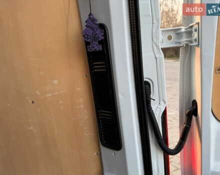 Білий Рено Мастєр, об'ємом двигуна 2.3 л та пробігом 262 тис. км за 16500 $, фото 98 на Automoto.ua