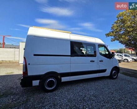 Білий Рено Мастєр, об'ємом двигуна 2.3 л та пробігом 190 тис. км за 18600 $, фото 2 на Automoto.ua