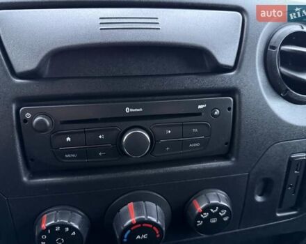 Белый Рено Мастер, объемом двигателя 2.3 л и пробегом 290 тыс. км за 17799 $, фото 34 на Automoto.ua