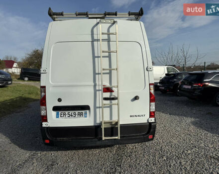 Белый Рено Мастер, объемом двигателя 2.3 л и пробегом 250 тыс. км за 15800 $, фото 3 на Automoto.ua