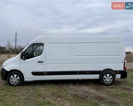 Белый Рено Мастер, объемом двигателя 2.3 л и пробегом 290 тыс. км за 17799 $, фото 4 на Automoto.ua