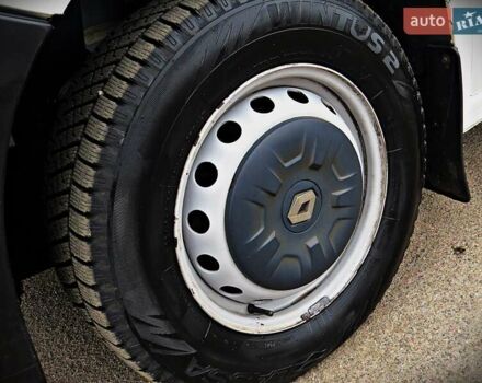 Білий Рено Мастєр, об'ємом двигуна 2.3 л та пробігом 288 тис. км за 14700 $, фото 4 на Automoto.ua