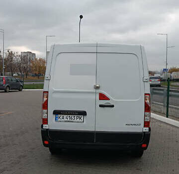 Белый Рено Мастер, объемом двигателя 2.3 л и пробегом 162 тыс. км за 12000 $, фото 3 на Automoto.ua
